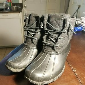 Sperry Duck Boots in Black